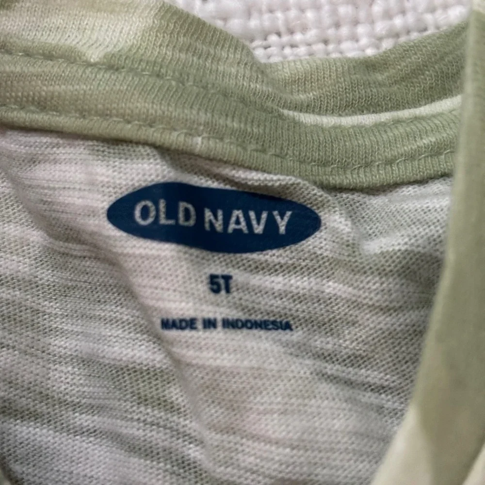 Old Navy Girls 5T XS Clothing Lot 10pc Skirt Pants Sweatshirt Tops Camo Floral